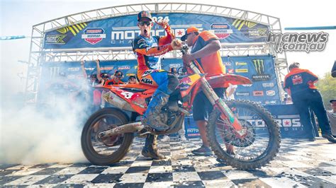 Sexton wraps up AMA Pro MX Title with double victory at Ironman .